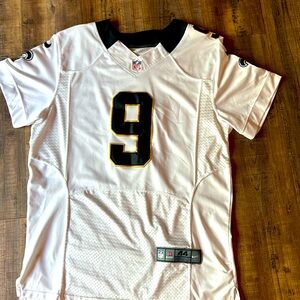 This is a away Saints jersey number 9 Drew Bree’s